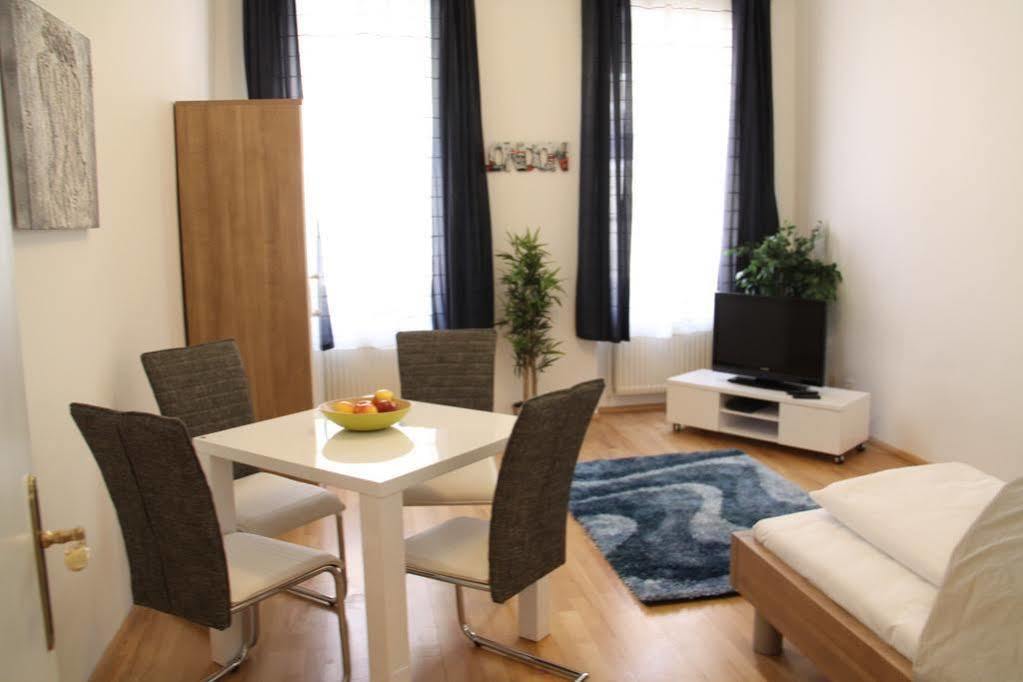 Checkvienna Apartment Khunngasse Εξωτερικό φωτογραφία